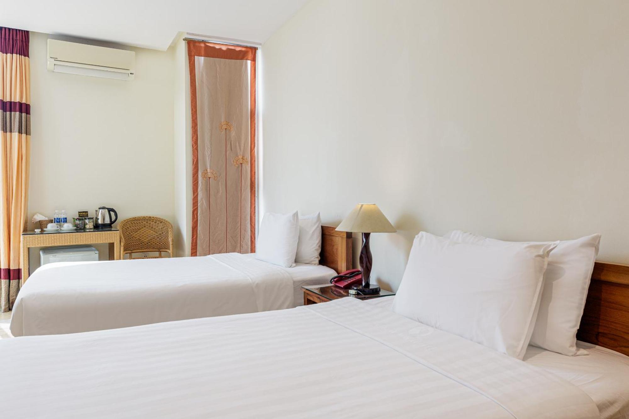 Saigon Sun Hotel Hanoï Extérieur photo